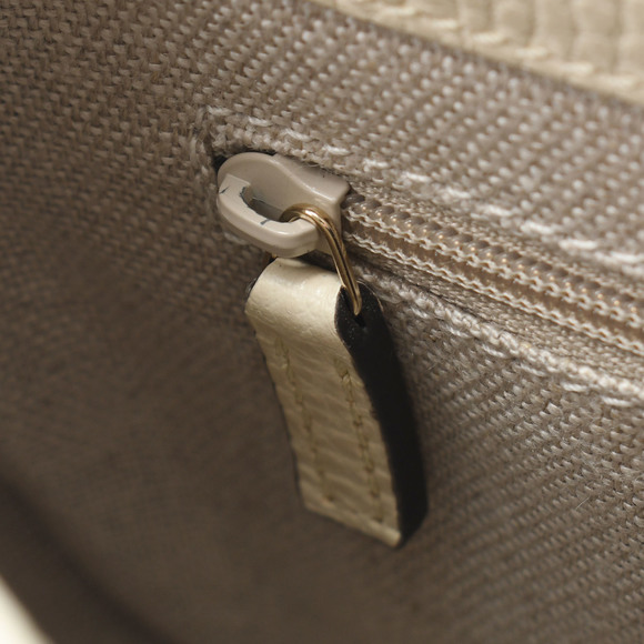 Gucci Interlocking Chain Ivory Gold Hardware Leather Shoulder Bag - Picture 16 of 16